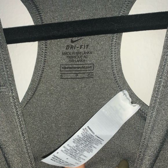 Nike dri fit sports bra grey size small - Picture 4 of 4